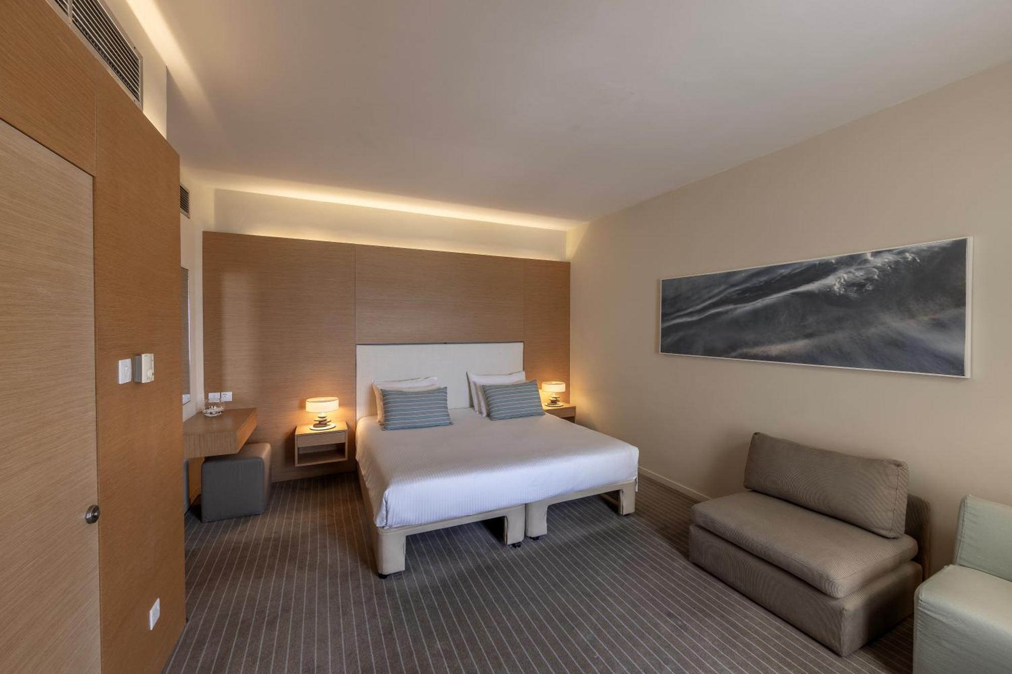 Capo Bay Hotel Протарас Екстериор снимка